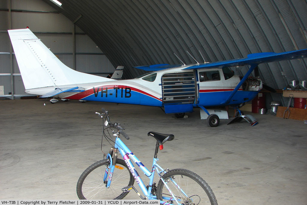 VH-TIB, Cessna U206F Stationair C/N U20602687, Cessna U206F at Caloundra