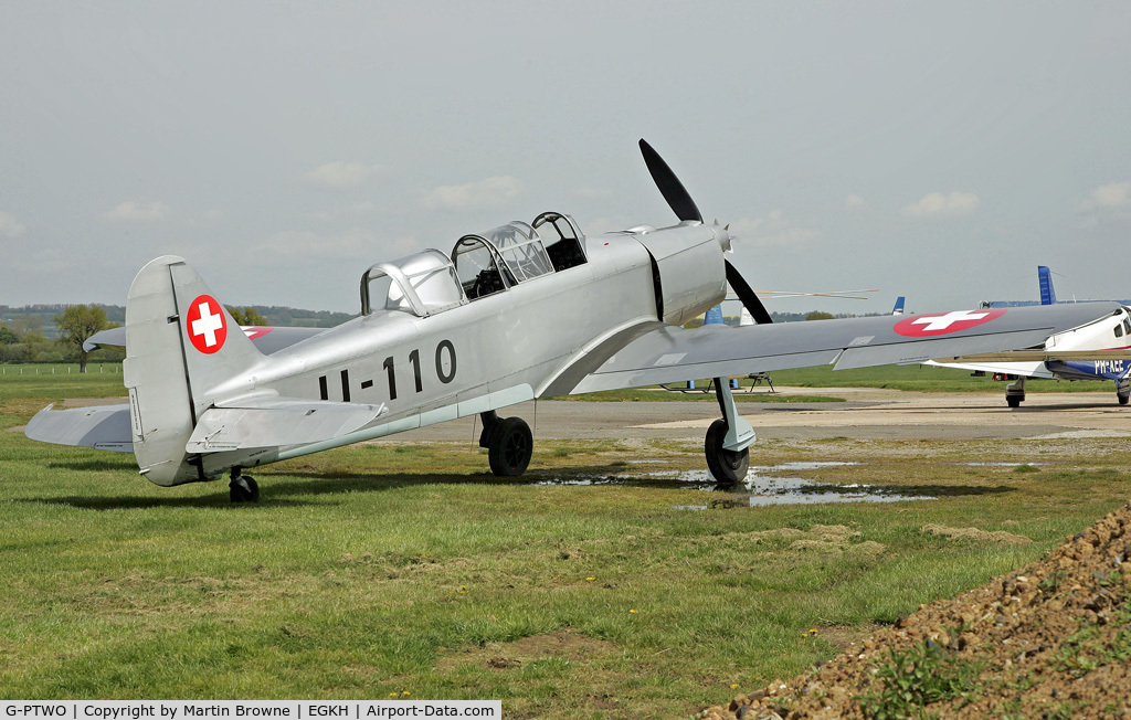 G-PTWO, 1946 Pilatus P2-05 C/N 600-30, Display visitor