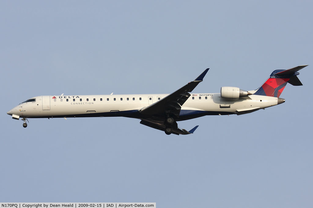 N170PQ, 2008 Bombardier CRJ-900ER (CL-600-2D24) C/N 15170, Delta Connection (Pinnacle Airlines) N170PQ (FLT FLG5802) from Hartsfield-Jackson Atlanta Int'l (KATL) on short-final to RWY 1R.