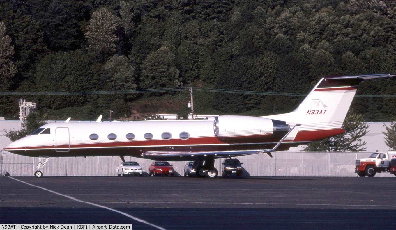 N93AT, 1987 Gulfstream Aerospace G-1159 Gulfstream G-IV C/N 1020, KBFI
