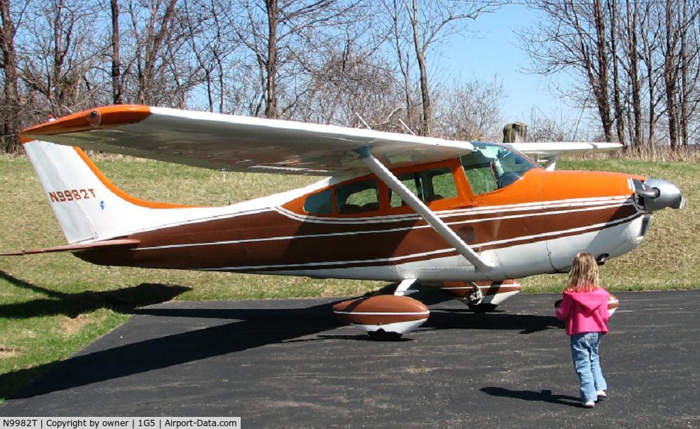 N9982T, 1960 Cessna 182D Skylane C/N 18253082, Nice Classic Cessna...Fly great...IFR Cert.