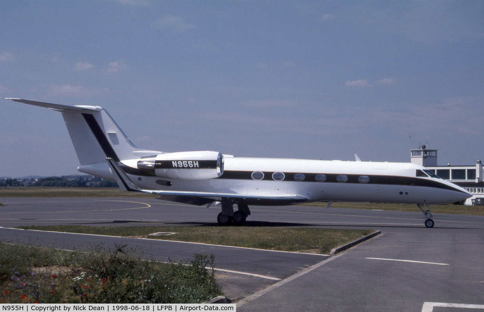 N955H, 1988 Gulfstream Aerospace Gulfstream IV C/N 1081, Paris Le Bourget
