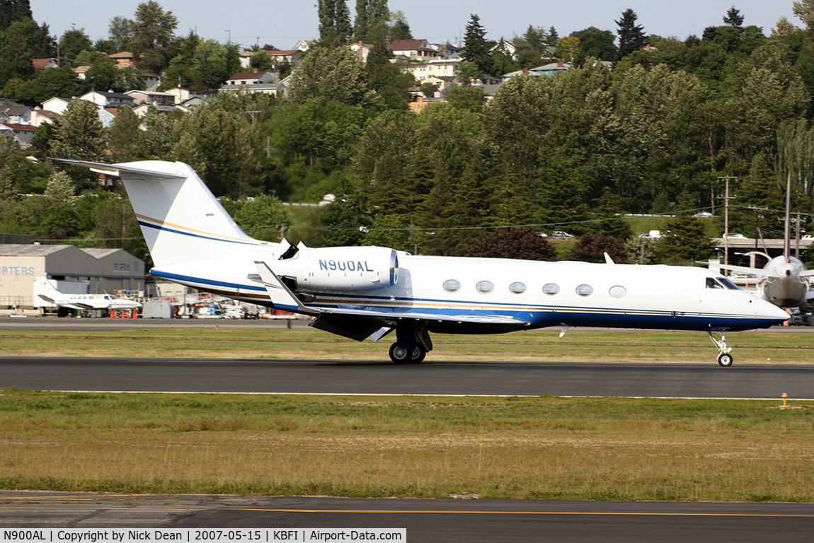 N900AL, 1989 Gulfstream Aerospace Gulfstream IV C/N 1097, KBFI