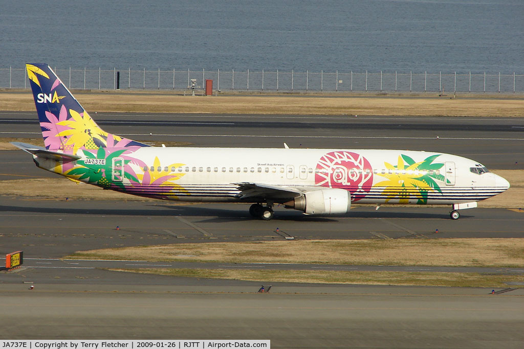 JA737E, 1992 Boeing 737-4Y0 C/N 26069, Skynet Asia B737 at Haneda