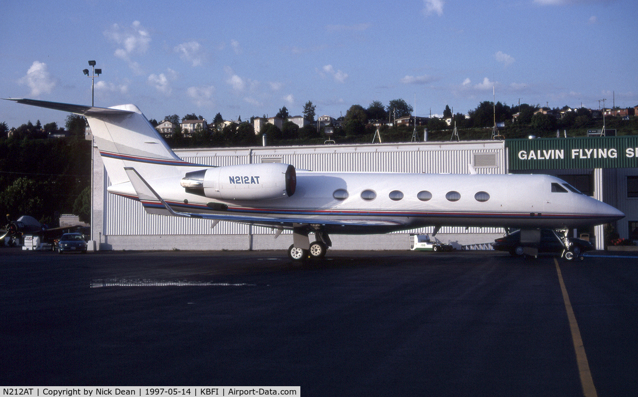 N212AT, 1993 Gulfstream Aerospace Gulfstream IVSP C/N 1204, KBFI