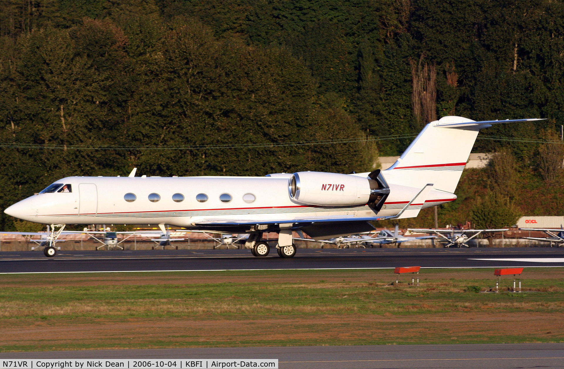 N71VR, 1996 Gulfstream Aerospace Gulfstream IVSP C/N 1290, KBFI