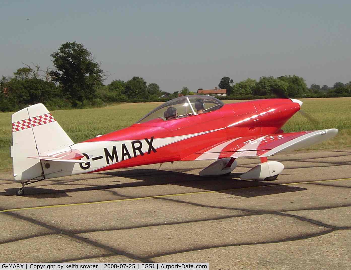 G-MARX, 1996 Vans RV-4 C/N 2394-1211, Colurful visitor