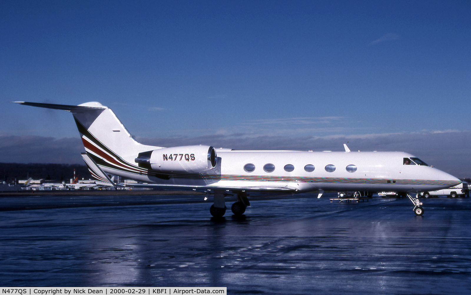 N477QS, 1999 Gulfstream Aerospace G-IV C/N 1377, KBFI