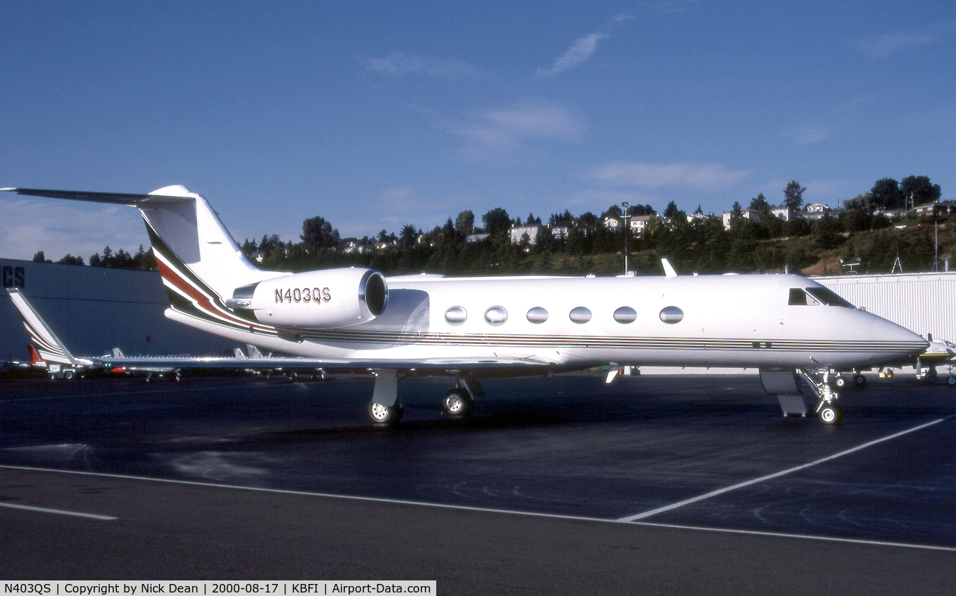N403QS, 2000 Gulfstream Aerospace G-IV C/N 1403, KBFI