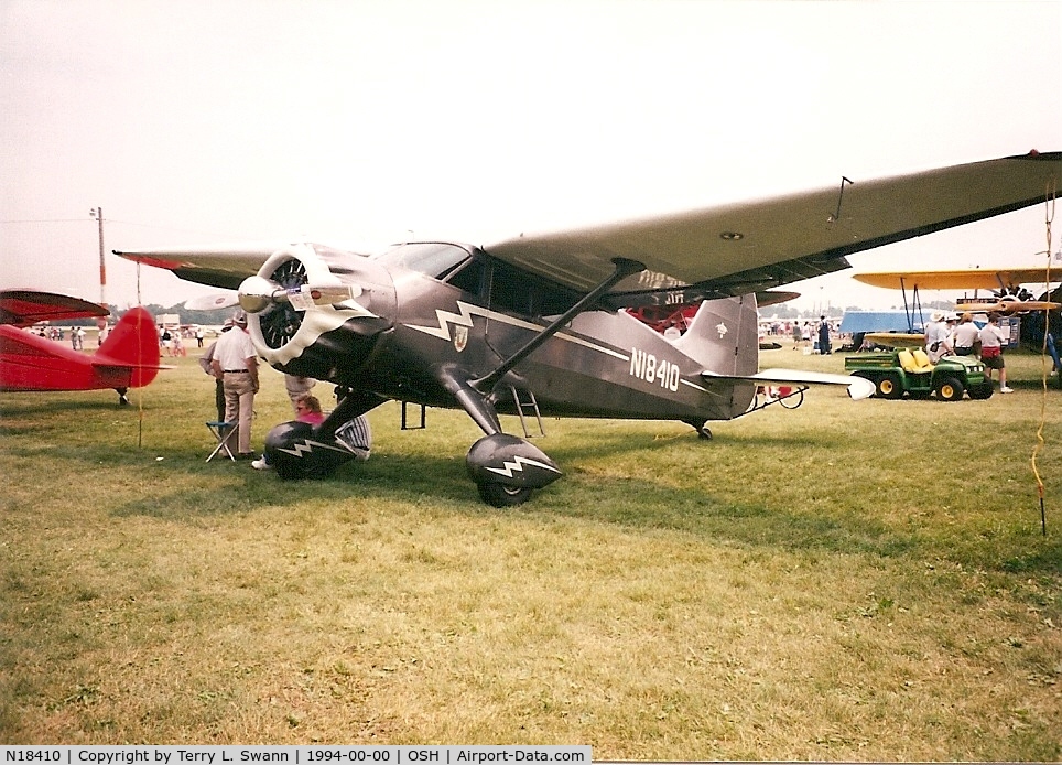 N18410, 1937 Stinson SR-9C Reliant C/N 5159, Seen at Oskosh in 1994.