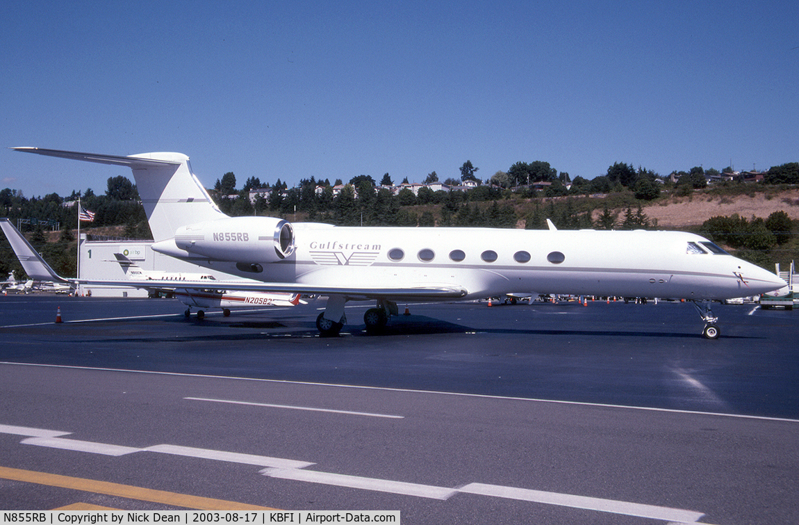 N855RB, 1997 Gulfstream Aerospace G-V C/N 509, KBFI