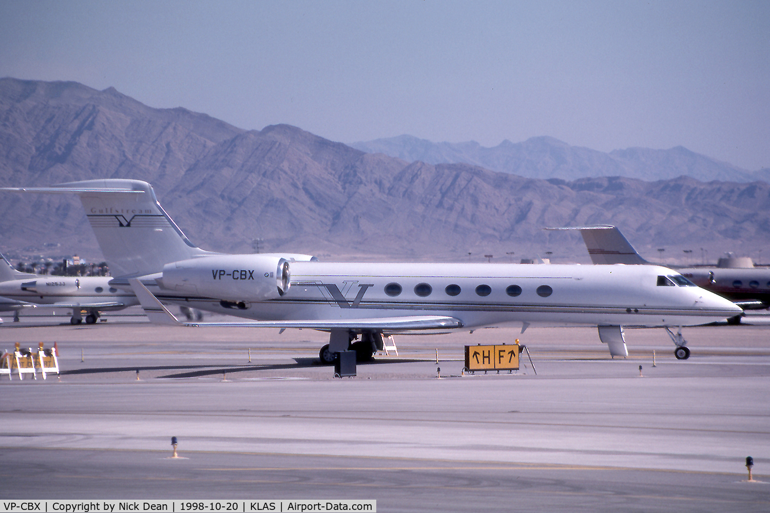 VP-CBX, 1996 Gulfstream Aerospace G-V C/N 511, KLAS