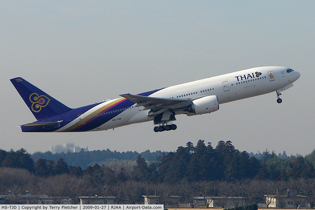 HS-TJD, 1996 Boeing 777-2D7 C/N 27729, Thai B777 climbs away from Narita