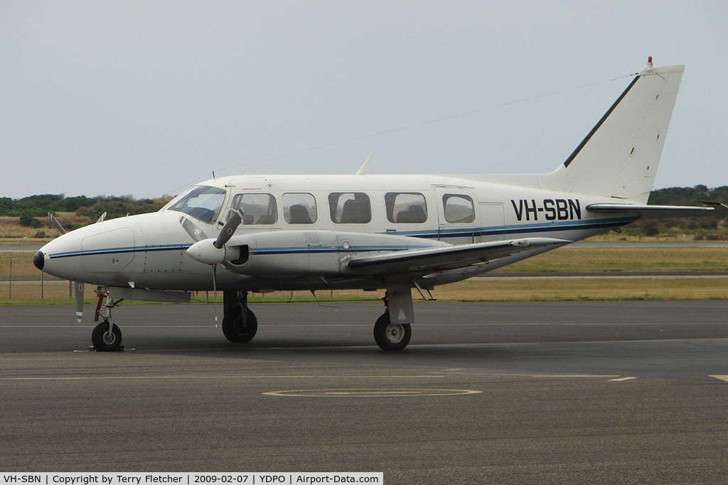 VH-SBN, 1973 Piper PA-31-350 Chieftain C/N 31-7305070, Piper PA-31-350 at Devonport