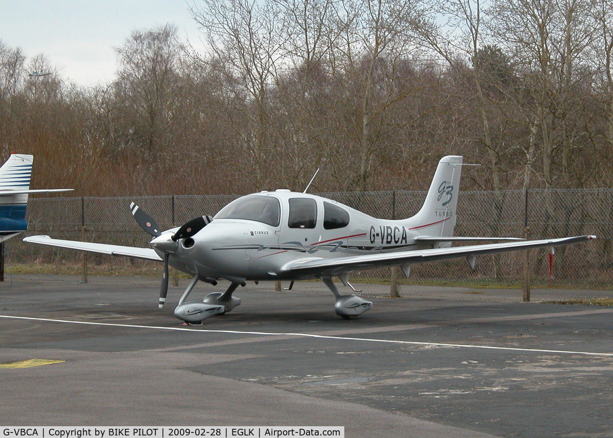 G-VBCA, 2007 Cirrus SR22 G3 Turbo C/N 2656, MAKES A NICE CHANGE TO SEE ONE OF THESE IN SILVER