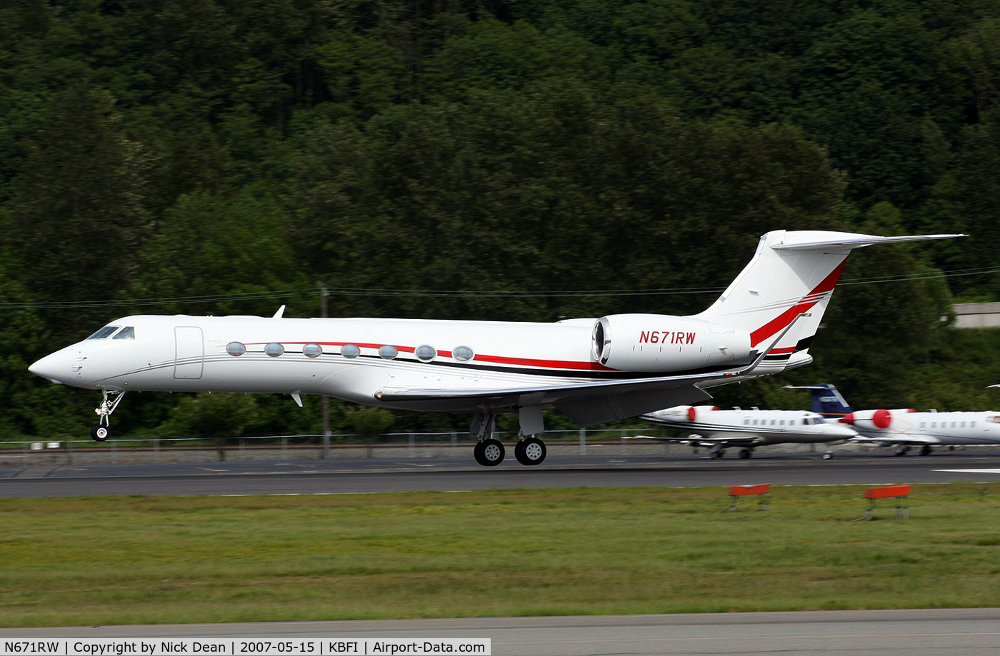 N671RW, 2006 Gulfstream Aerospace GV-SP (G550) C/N 5131, KBFI