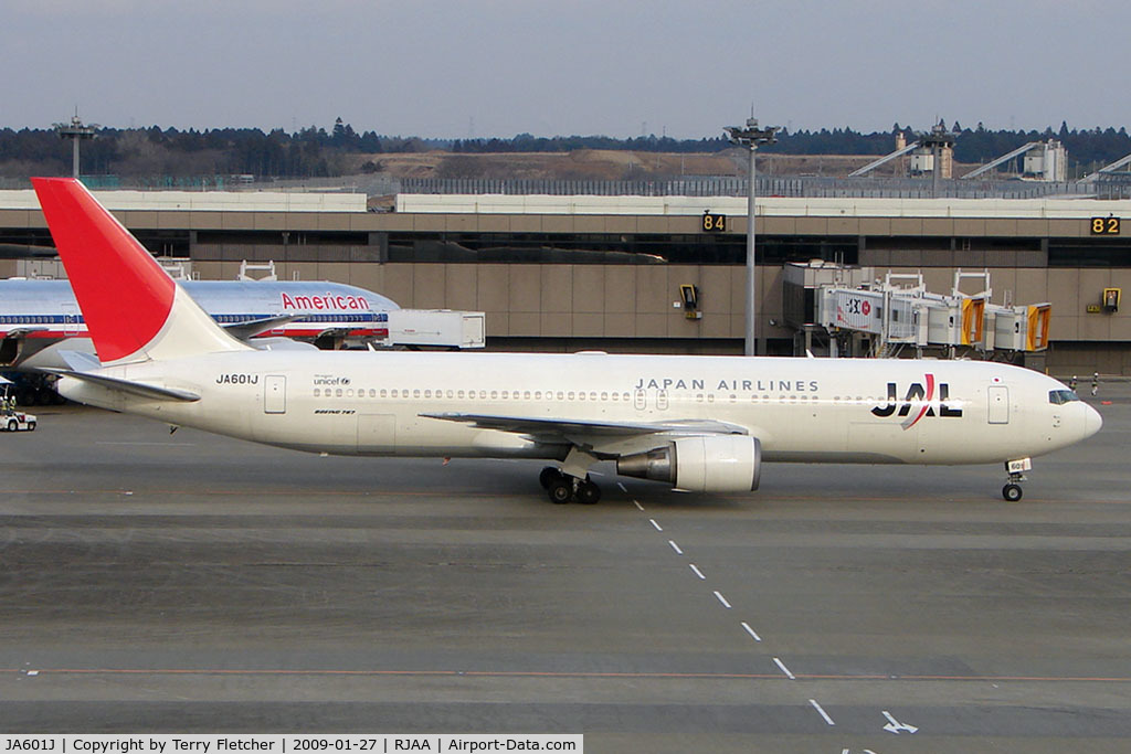 JA601J, 2002 Boeing 767-346/ER C/N 32886, JAL B767 at Narita