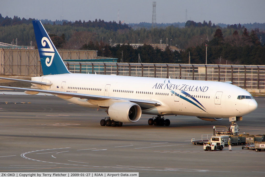 ZK-OKD, 2006 Boeing 777-219/ER C/N 29401, ANZ B777 at Narita