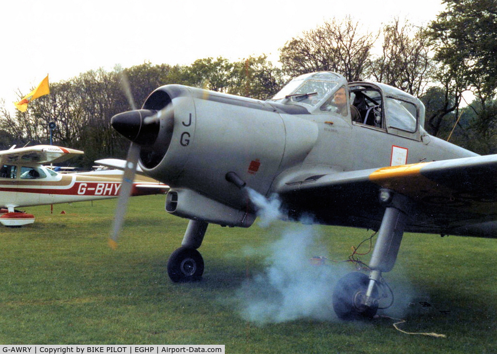 G-AWRY, 1955 Percival P-56 Provost T.1 C/N PAC/56/339, SMOKEY START UP