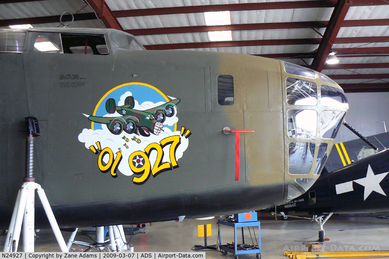 N24927, 1940 Consolidated Vultee RLB30 (B-24) C/N 18, CAF B-24A 
