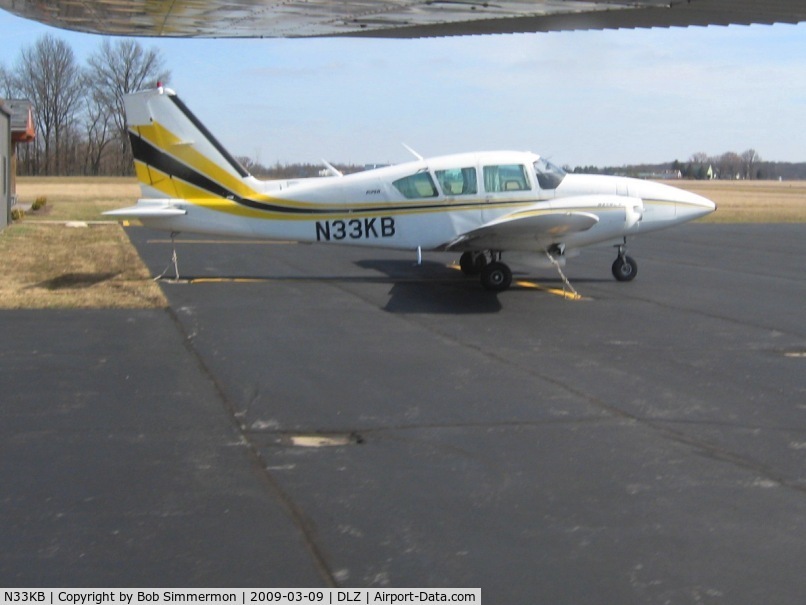 N33KB, Piper PA-23-250 C/N 27-7954110, On the ramp at Delaware, Ohio