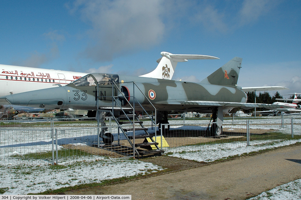 304, Dassault Mirage IIIR C/N 304, at Museum Hermeskeil, Germany