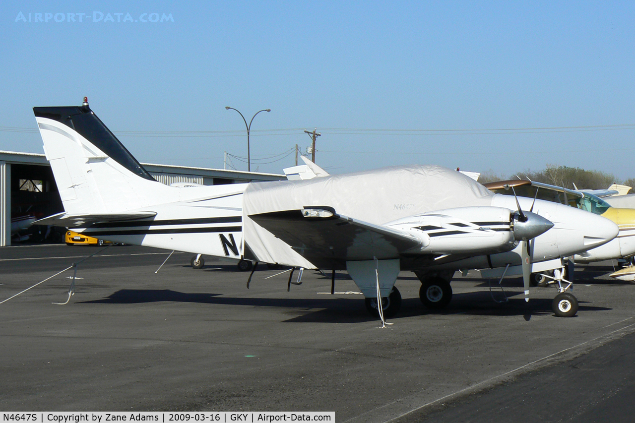 N4647S, 1975 Beech 95-B55 (T42A) Baron C/N TC-1910, At Arlington Municipal