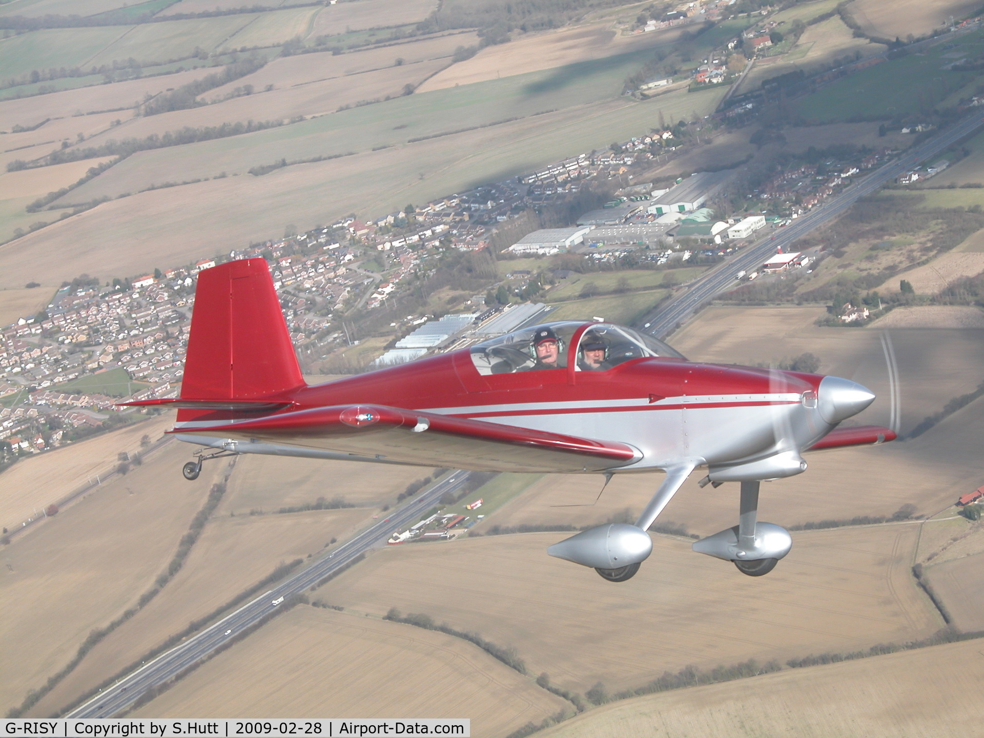 G-RISY, 2008 Vans RV-7 C/N PFA 323-14320, In Flight