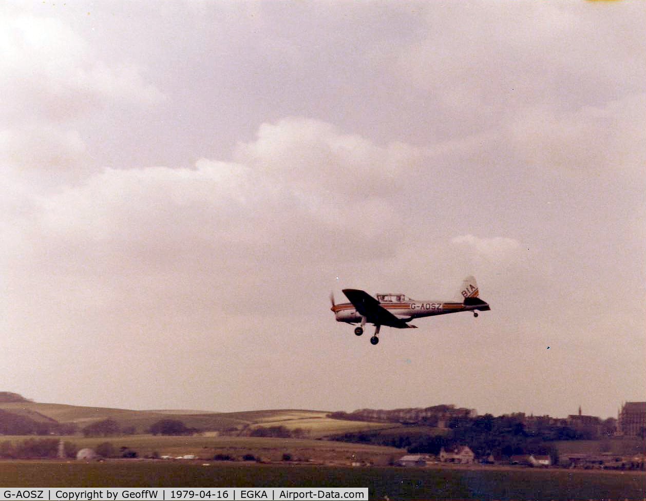 G-AOSZ, 1950 De Havilland DHC-1 Chipmunk 22A C/N C1/0080, DHC-1 Chipmunk G-AOSZ short finals Shoreham 1979