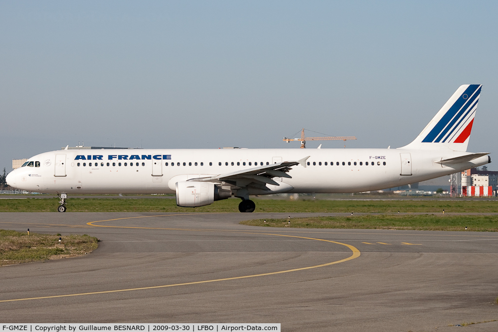 F-GMZE, 1995 Airbus A321-111 C/N 544, Taxiing 32R.