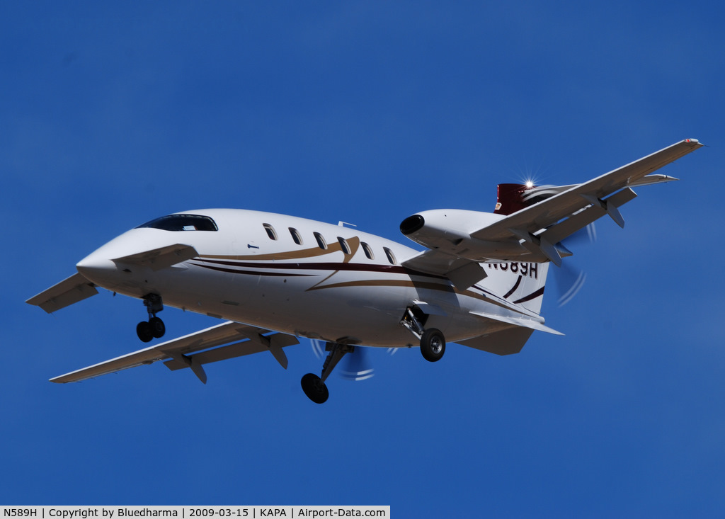 N589H, 1991 Piaggio P-180 C/N 1010, On final approach to 17L.