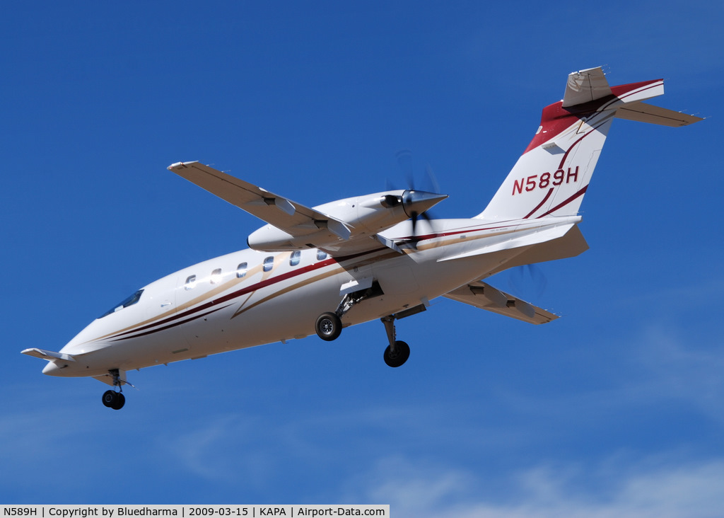 N589H, 1991 Piaggio P-180 C/N 1010, On final approach to 17L.