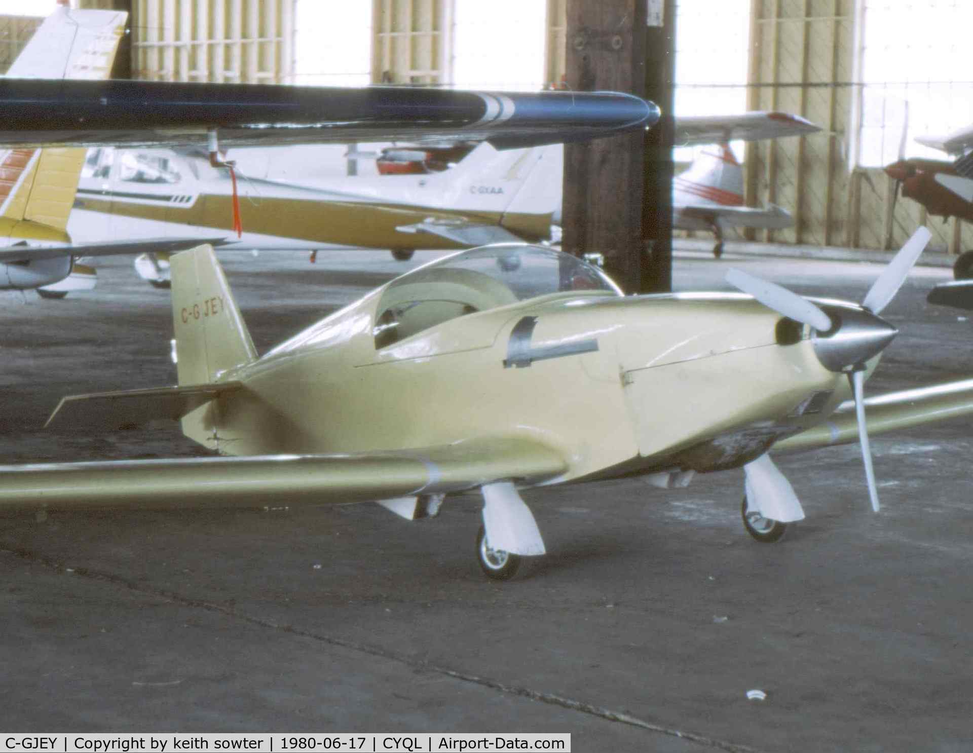 C-GJEY, 1988 Rand Robinson KR-2 C/N 1 (C-GJEY/C-GUNV), Based aircraft