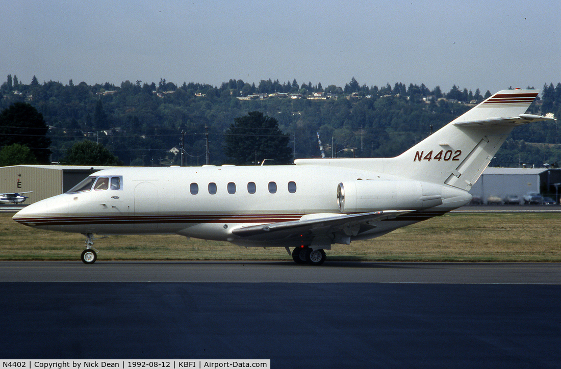 N4402, 1991 British Aerospace BAe.125 Series 800A C/N 258199, KBFI C/N 258199