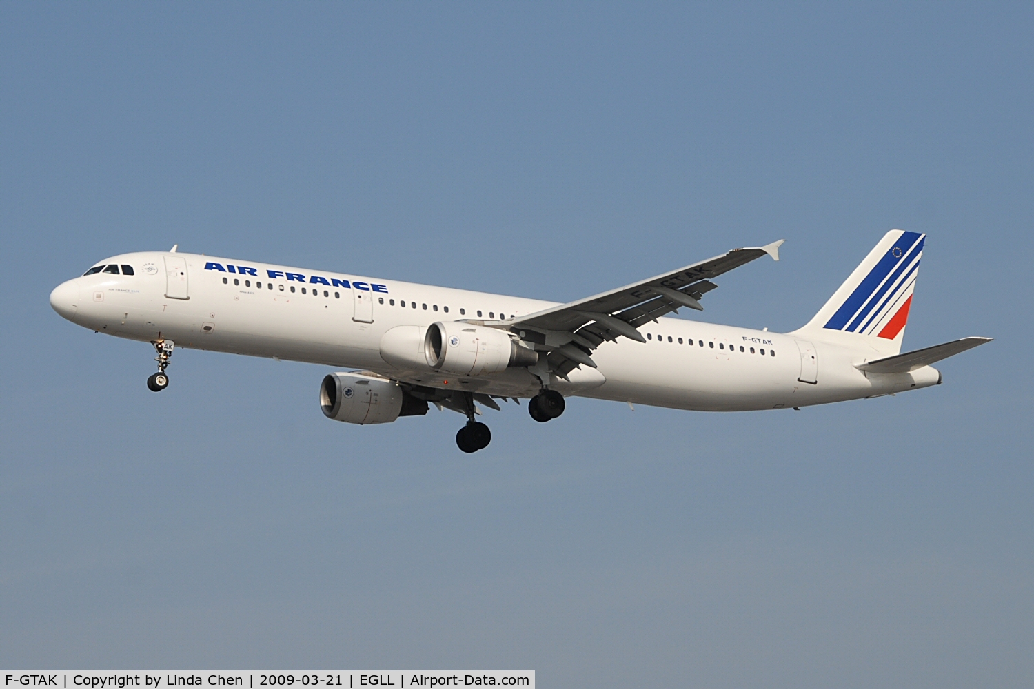 F-GTAK, 2001 Airbus A321-211 C/N 1658, Air France A321