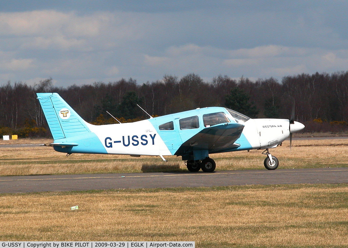 G-USSY, 1982 Piper PA-28-181 Cherokee Archer II C/N 28-8290011, TAXYING OUT FOR DEPARTURE BACK TO THRUXTON