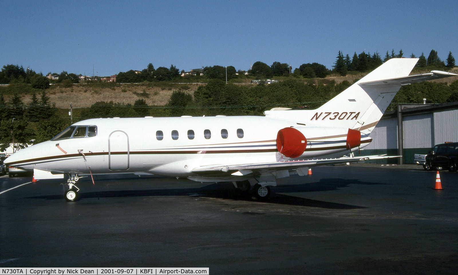 N730TA, 1998 Raytheon Hawker 800XP C/N 258383, KBFI