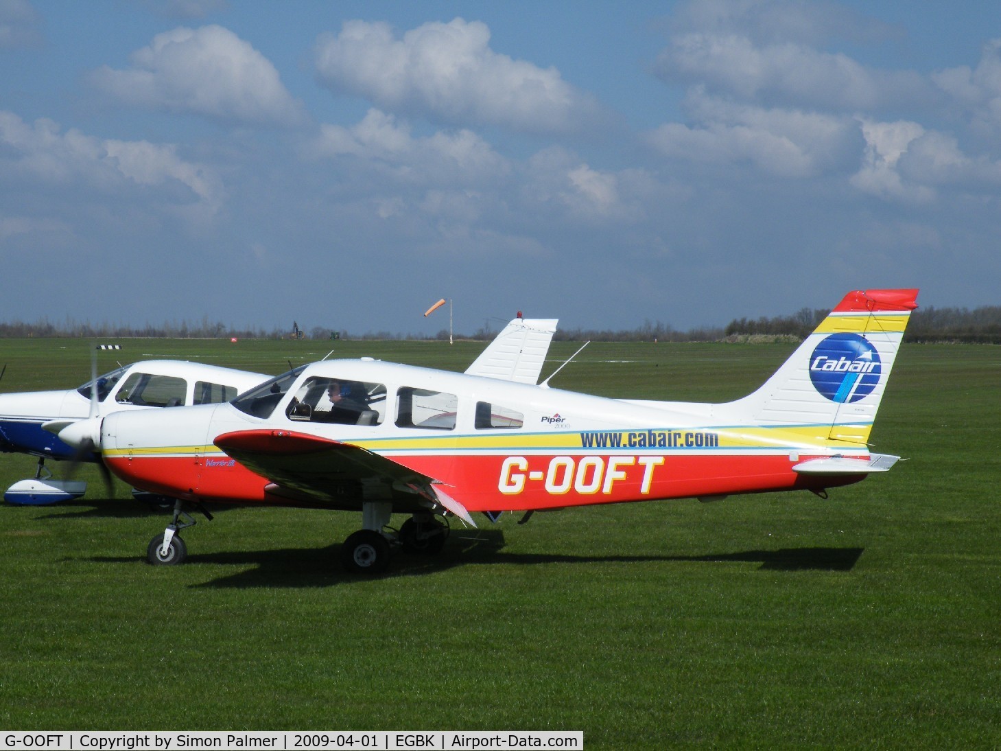 G-OOFT, 2000 Piper PA-28-161 C/N 2842083, PA-28 visiting Sywell