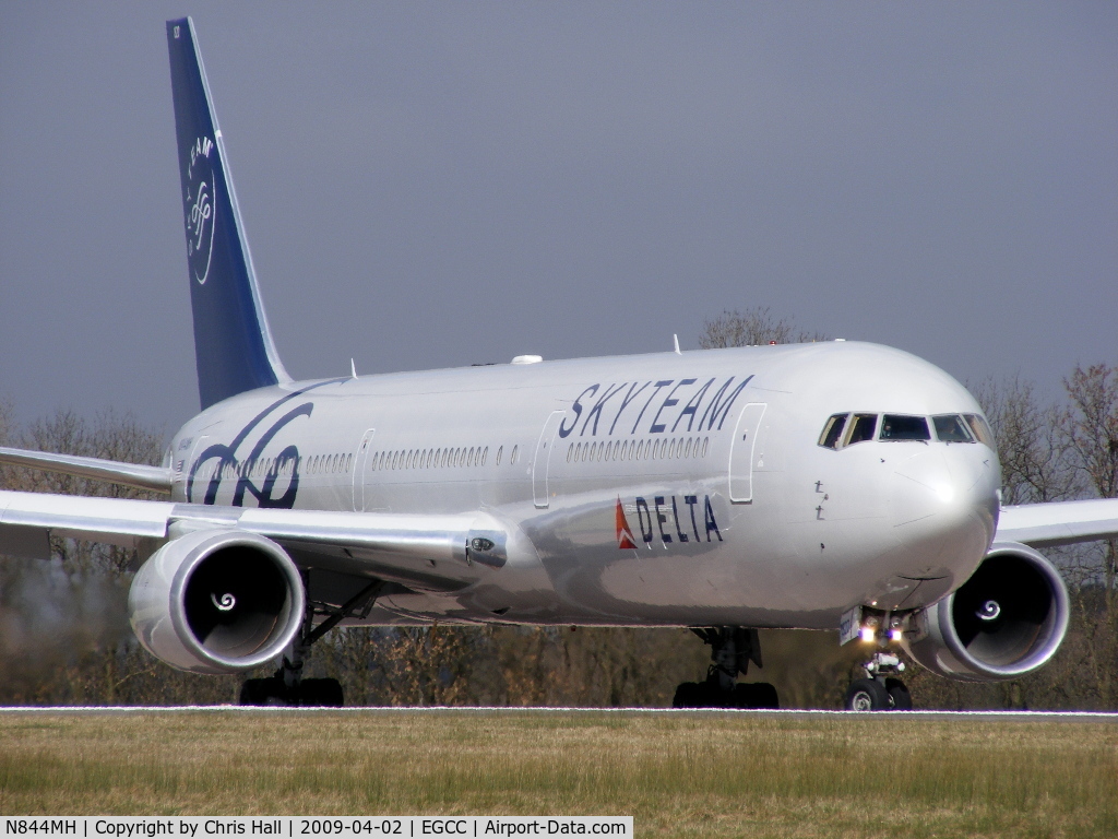 N844MH, 2002 Boeing 767-432/ER C/N 29717, Delta SkyTeam alliance