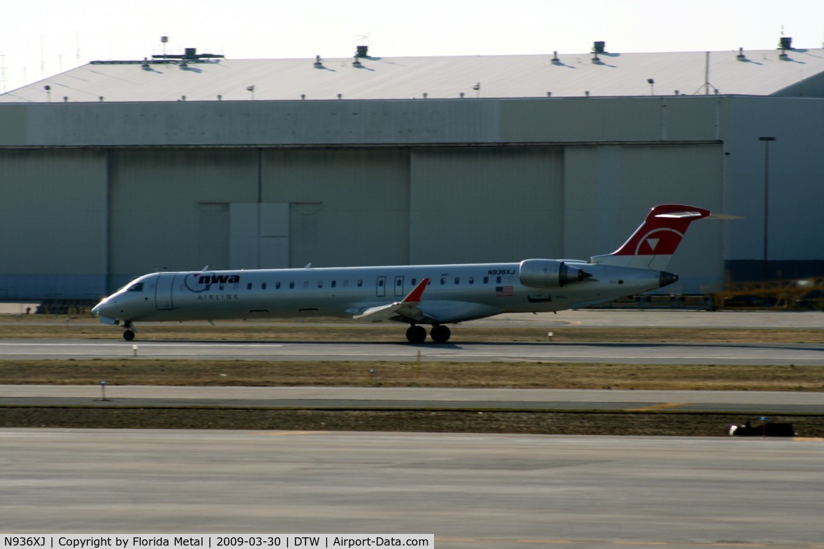 N936XJ, 2008 Bombardier CRJ-900ER (CL-600-2D24) C/N 15201, Mesaba CRJ-900