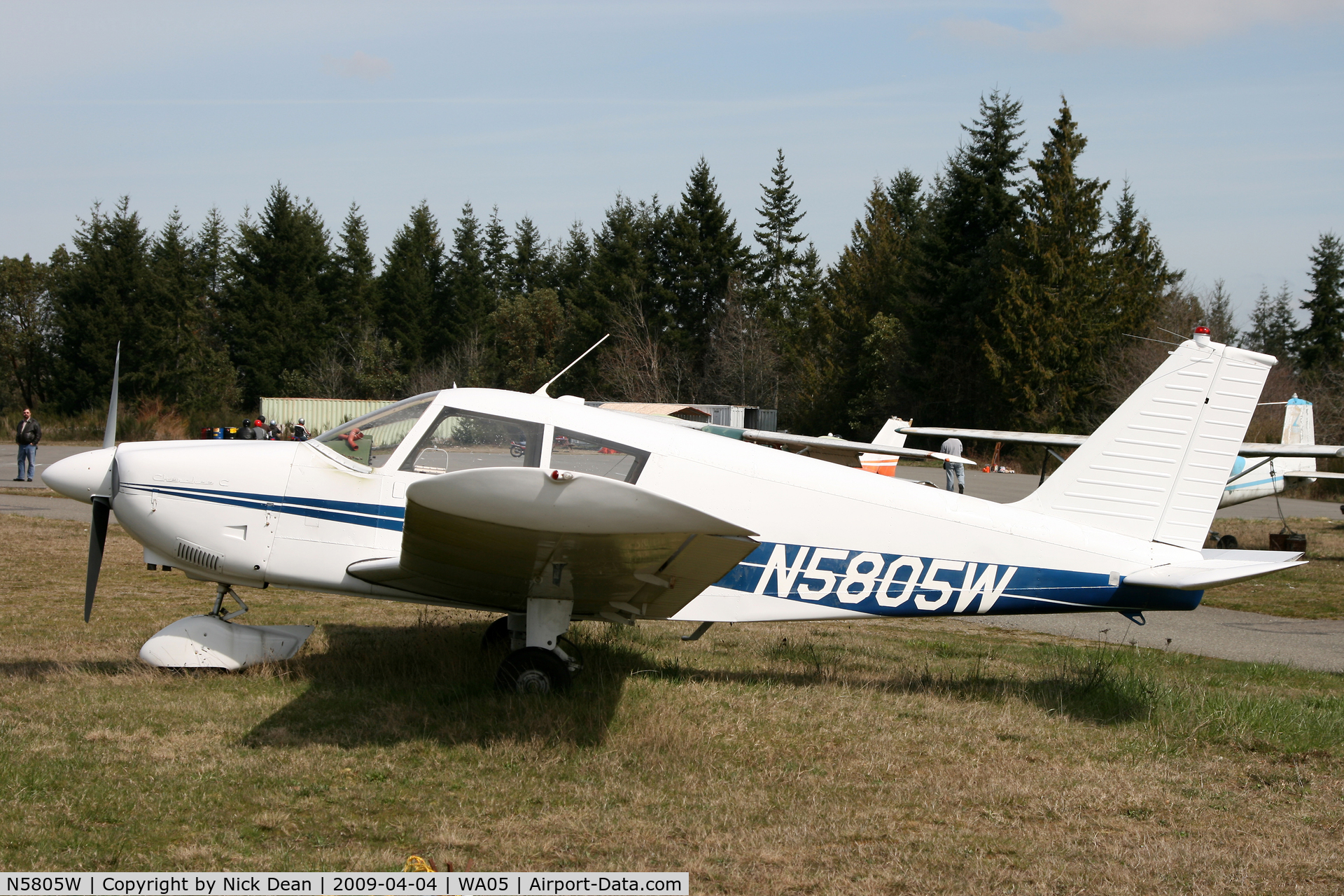 N5805W, 1964 Piper PA-28-160 Cherokee C/N 28-1897, WA05
