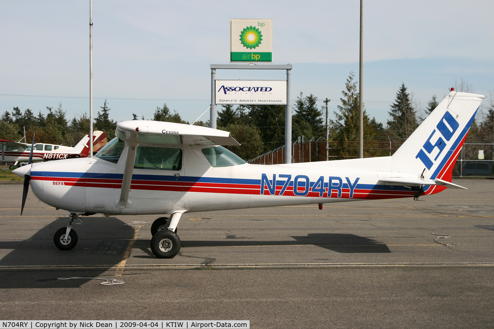 N704RY, 1976 Cessna 150M C/N 15078825, KTIW