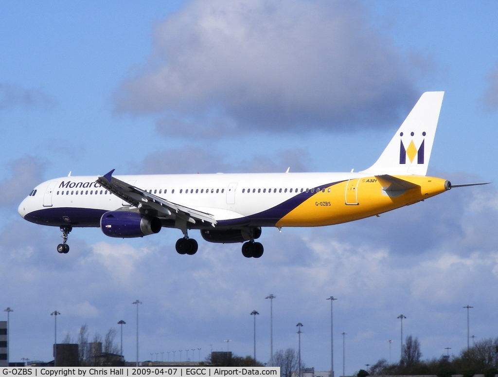 G-OZBS, 2001 Airbus A321-231 C/N 1428, Monarch