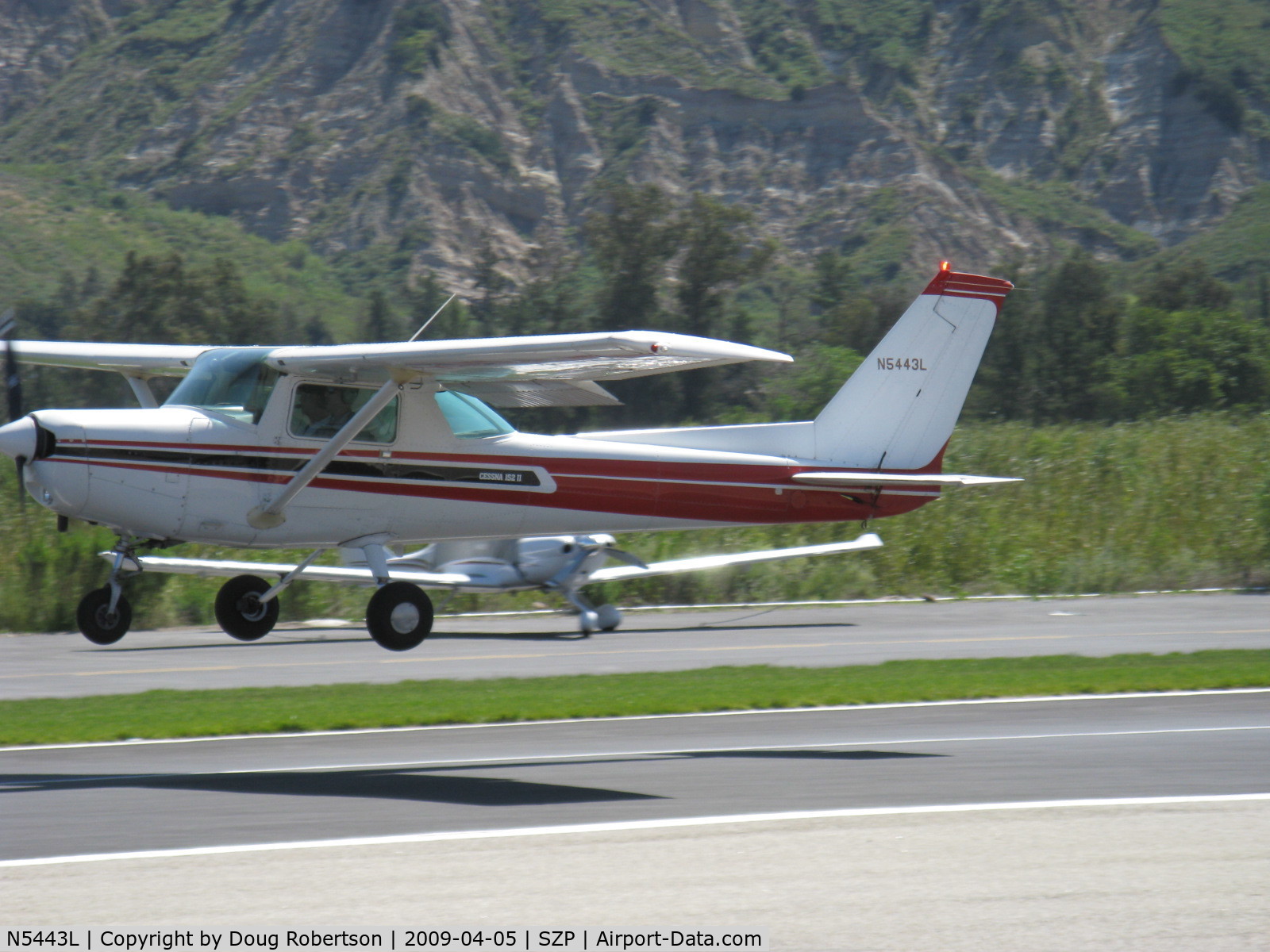 N5443L, 1980 Cessna 152 C/N 15284315, 1980 Cessna 152 II, Lycoming O-235-L2C 110 Hp (high compression engine for 100LL), takeoff climb Rwy 04