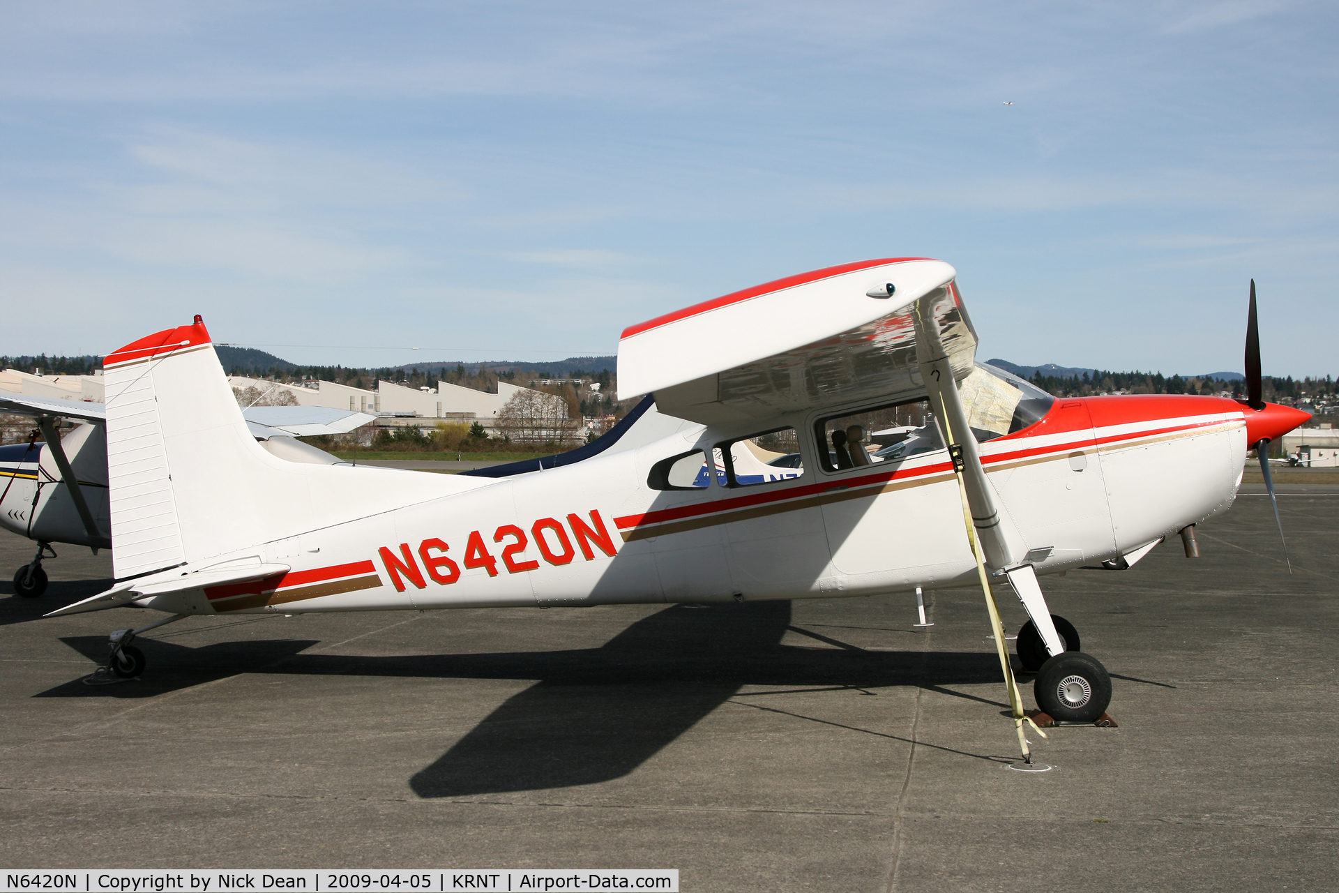 N6420N, 1981 Cessna A185F Skywagon 185 C/N 18504307, KRNT