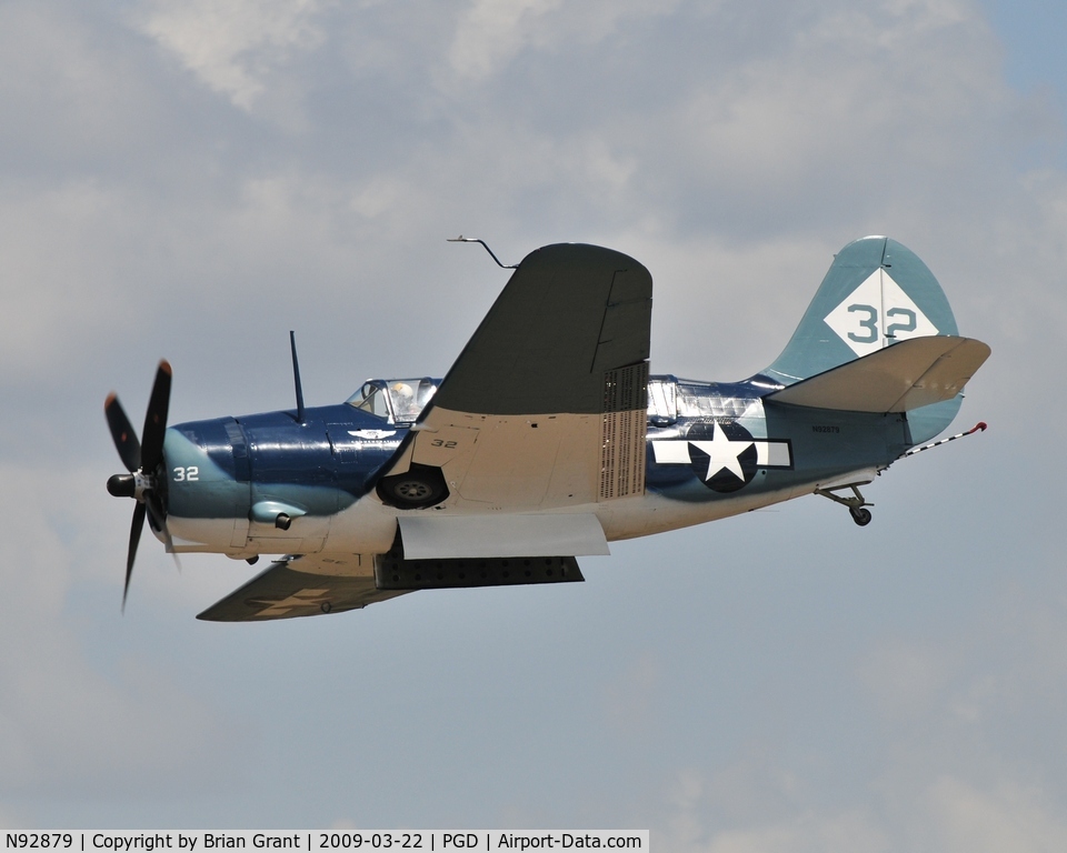 N92879, 1944 Curtiss SB2C-5 Helldiver C/N 83725, N92879 in Flight