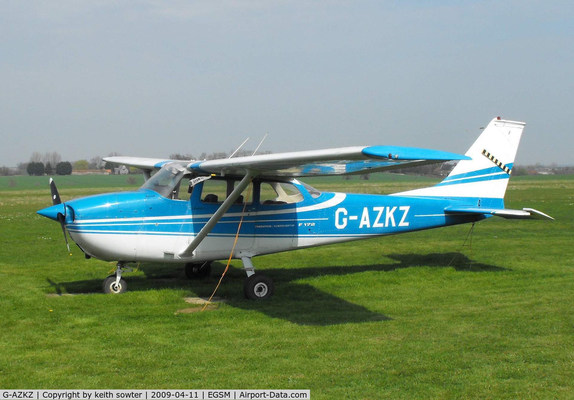 G-AZKZ, 1972 Reims F172L Skyhawk C/N 0814, Based aircraft