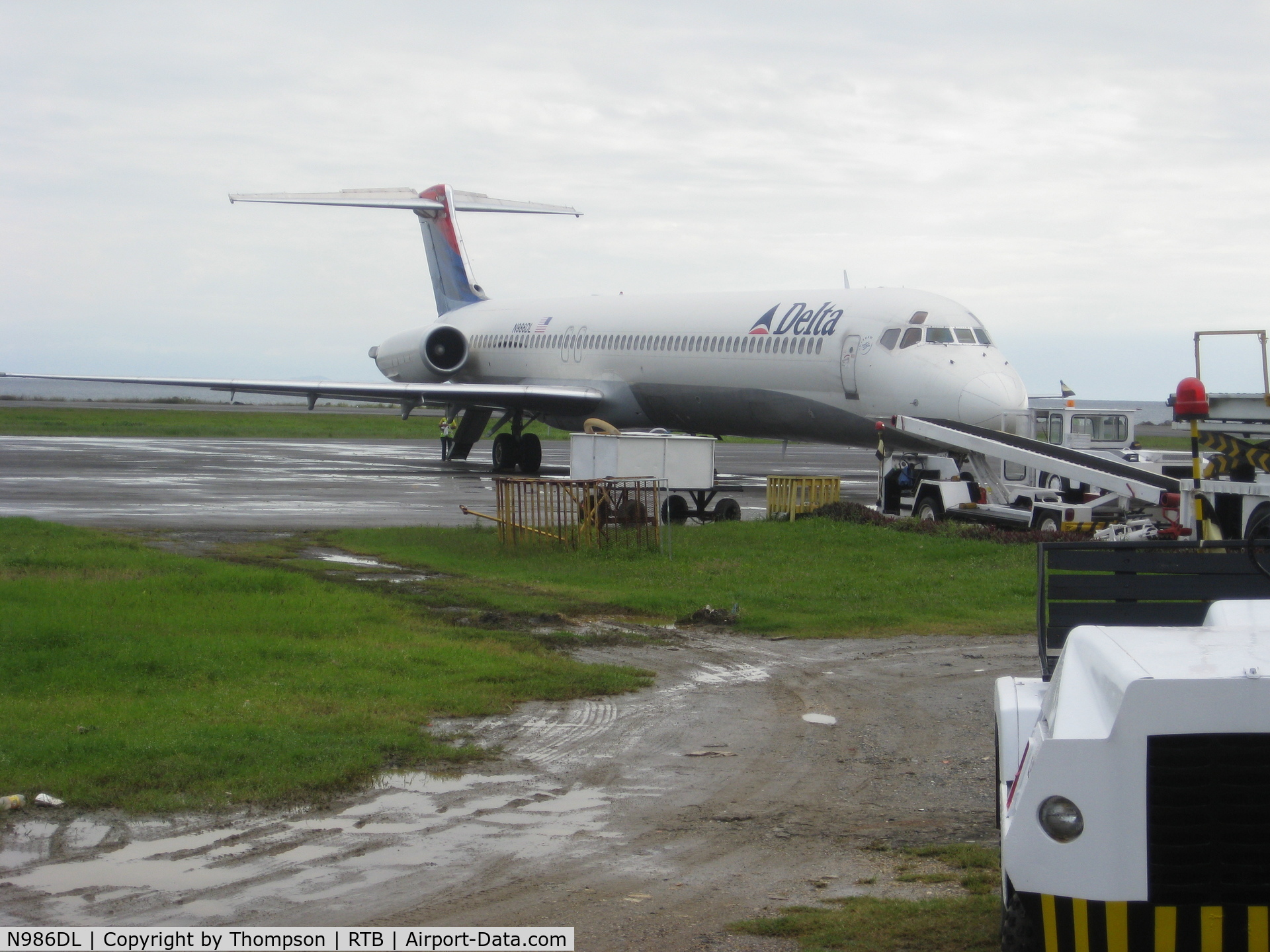 N986DL, 1991 McDonnell Douglas MD-88 C/N 53313, delts flight in rtb