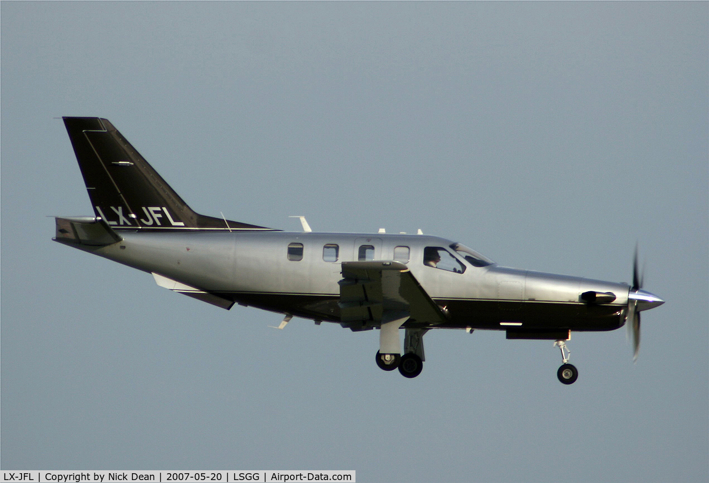 LX-JFL, 2007 Socata TBM-850 C/N 391, LSGG