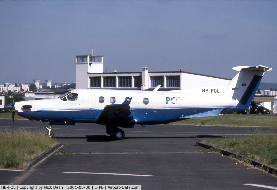 HB-FOL, 1996 Pilatus PCXII C/N 166, LFPB